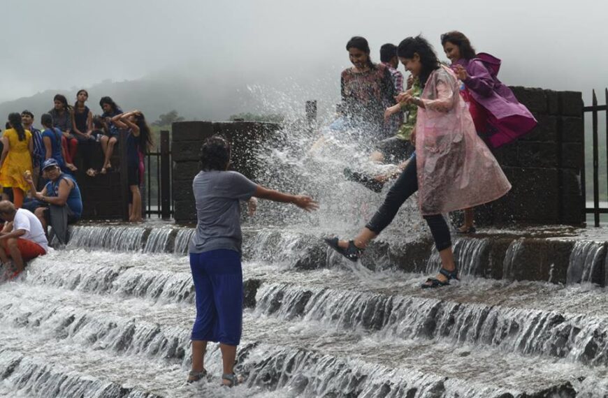 🍂🏕️ Explore Lonavala 2025: Where Every Turn Feels Like a Postcard!