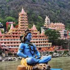 🕉️ Rishikesh Unveiled: Temples, Rafting & Tranquility