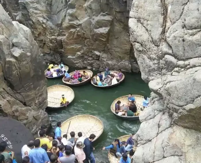 🚗 3-Day Salem Getaway: Yercaud Views, Hogenakkal Waters & Countryside Trails 🌿🌅