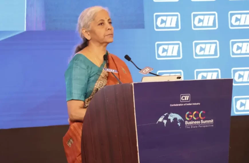 Stop Re-Tendering: CAG Warns Finance Ministry on Rising Inefficiencies