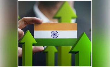 📈 India’s Growth Story Unshaken: Moody’s Investors Service Sees India as Fastest-Growing Major Economy Despite Tariffs
