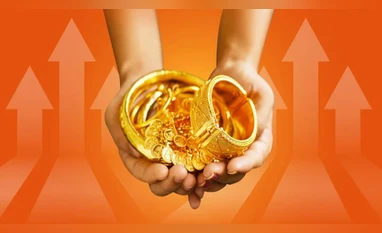 Gold Loans See Rising Demand Amid Household Expenses 🏆💰