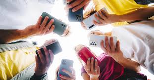 Gen Z vs. Modern Technology: Why a Digital Generation Craves the Past